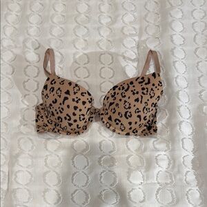PINK Victoria's Secret Tan and Black Animal Print Bra